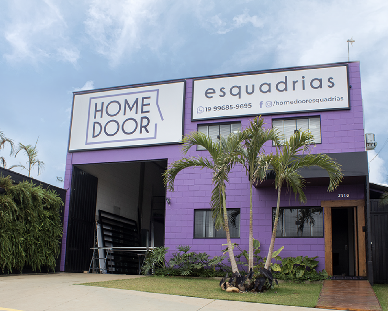 HOMEDOOR ESQUADRIAS